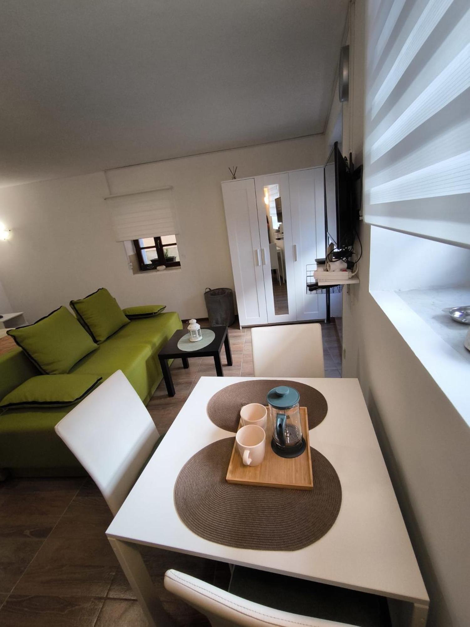 Studio apartman Minjakoki-Valun Cres Bagian luar foto